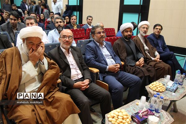 اختتامیه بیست و دومین جشنواره قصه گویی در استان یزد