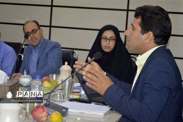 دوره آموزشی نظارت، ارزیابی روش‌های تدریس در کلاس‌های چند پایه ویژه راهبران آموزشی استان بوشهر
