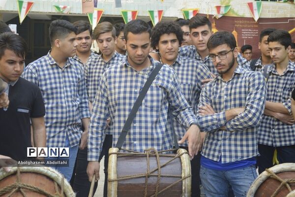 مراسم اربعین حسینی در دبیرستان دکتر علی شریعتی بوشهر