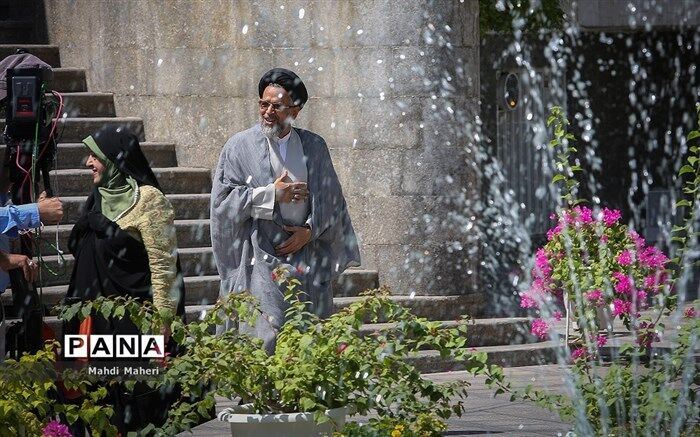 پیام تبریک وزیر اطلاعات به فرمانده کل سپاه برای دستگیری  زم