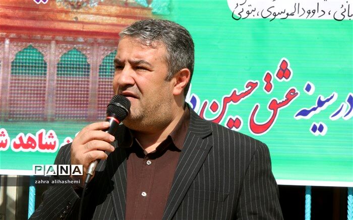 نیکبخت: برنامه دانش آ‌موزی جاماندگان اربعین از سرمایه های فرهنگی ماست