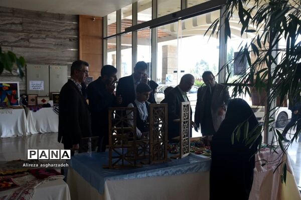 آیین گرامیداشت روز عصای سفید در مازندران