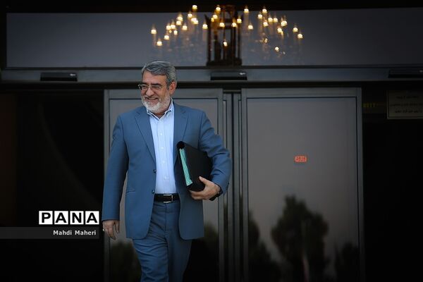 حاشیه جلسه هیات دولت