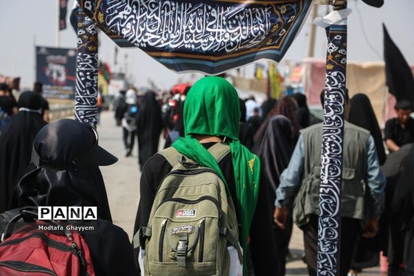 عبور زائران اربعین حسینی از مرز بین المللی شلمچه