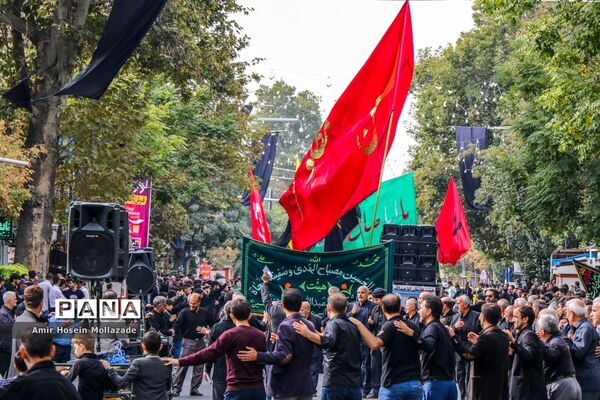 عزاداری خیابانی اربعین حسینی در ارومیه