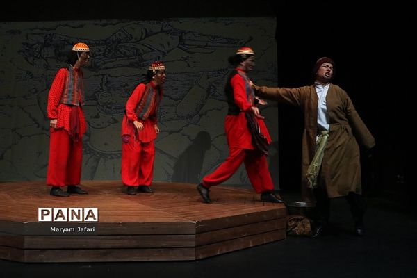 نمایش «جنگنامه غلامان»