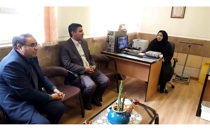 بازدید مدیر کل آموزش و پرورش استان زنجان، از دبستان برادران رستمی شهر زنجان