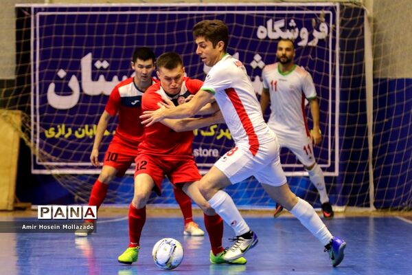 دیدار تیم‌های ایران و قرقیزستان از سری بازی‌های مرحله مقدماتی فوتسال آسیا