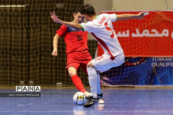 دیدار تیم‌های ایران و قرقیزستان از سری بازی‌های مرحله مقدماتی فوتسال آسیا