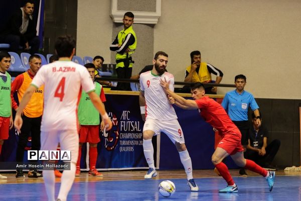 دیدار تیم‌های ایران و قرقیزستان از سری بازی‌های مرحله مقدماتی فوتسال آسیا