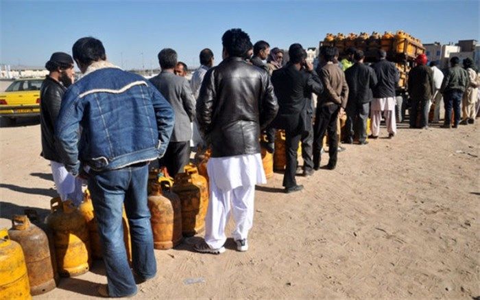 فرماندار زاهدان: مشکل گاز رفع شود