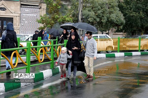 باران پاییزی در تهران