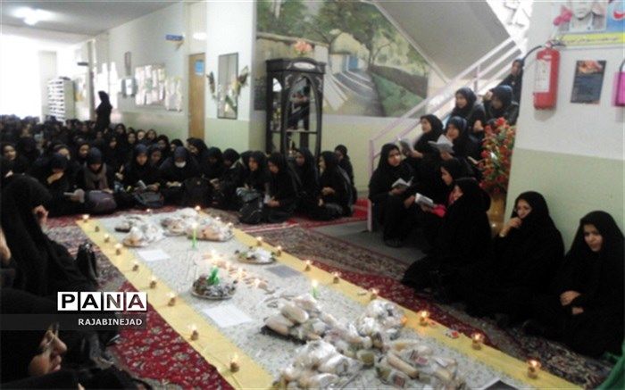 برگزاری مراسم عزاداری در دبیرستان فولادگر ابرکوه