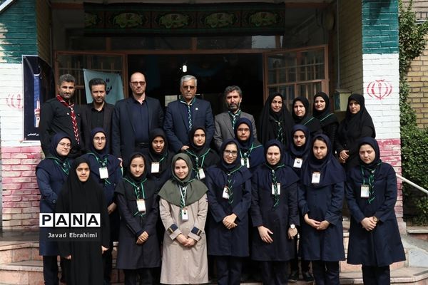 بازدید مدیر سازمان دانش‌آموزی خراسان رضوی از خدمت‌رسانی پیشتازان به زائران امام رضا (ع)