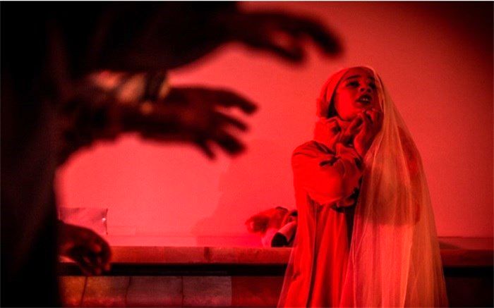 من غربتی نیستم