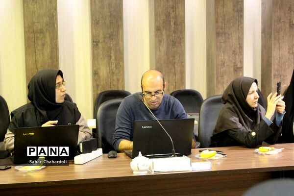 نشست خبری بیست و چهارمین جشنواره قرآن و عترت وزارت بهداشت در همدان