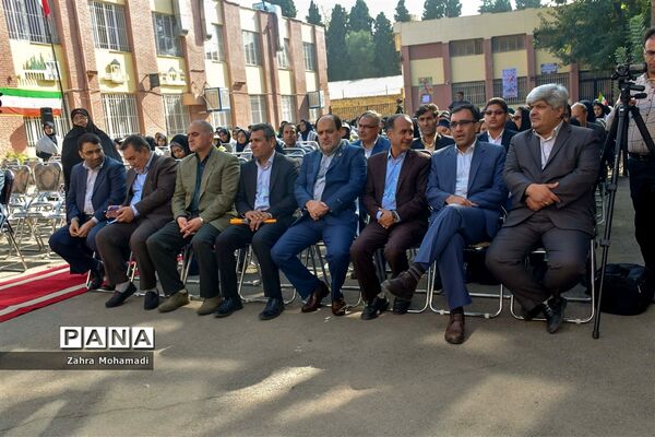 آیین استانی گرامیداشت هفته پدافند غیرعامل در مدارس فارس