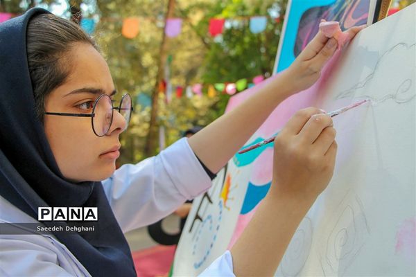 آیین استانی گرامیداشت هفته پدافند غیرعامل در مدارس فارس