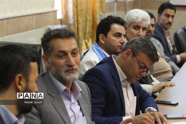 جلسه کارگروه برگزاری مانور زلزله استان قم