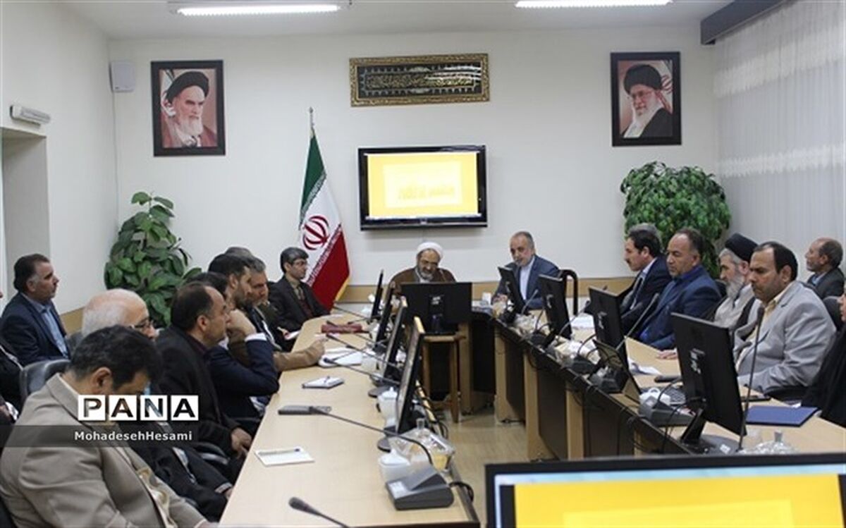 معاون وزیر آموزش و پرورش: مدرسه کانون اصلی تربیت و منشأ توسعه پایدار کشوراست
