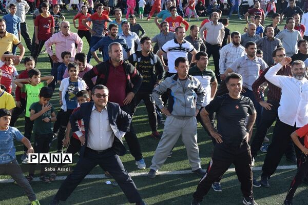 همایش بزرگ پیاده‌روی خانوادگی در گله‌دار