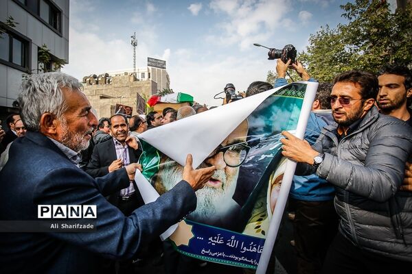 تشییع پیکر «اعظم طالقانی»