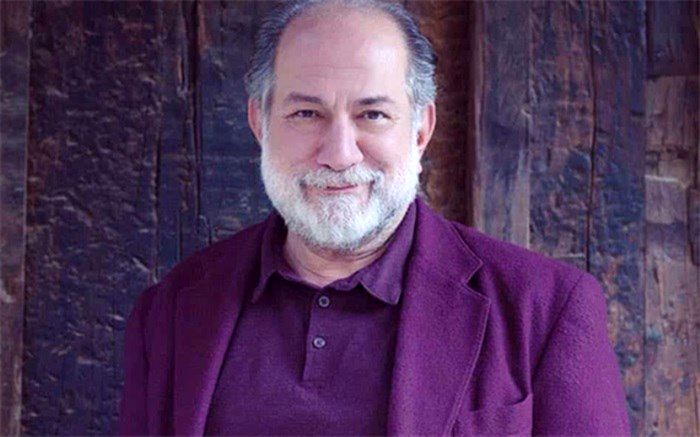 آتیلا پسیانی «فرانکشتاین»  را به ایرانشهر می‌برد