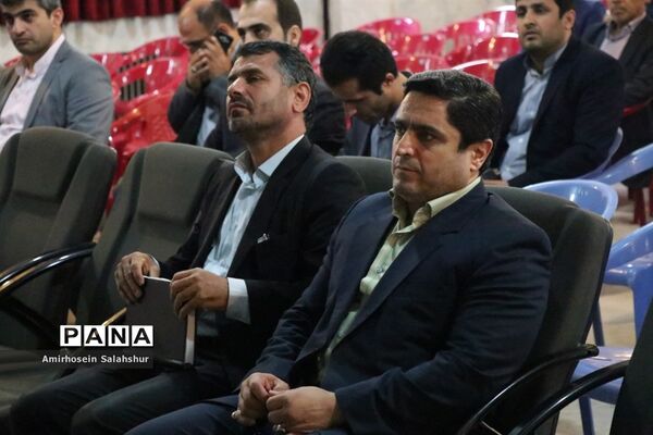 همایش استانی پیوند اولیا و مربیان در قائمشهر