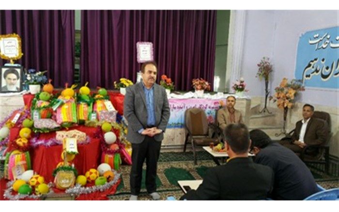 اهدای لوازم ورزشی به مدارس محروم نیشابور