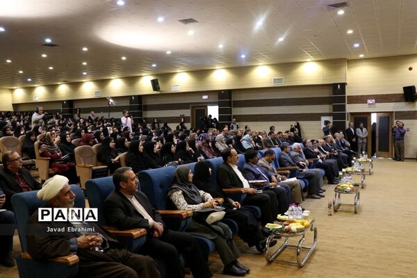 همایش استانی هفته پیوند اولیا و مربیان در مشهد