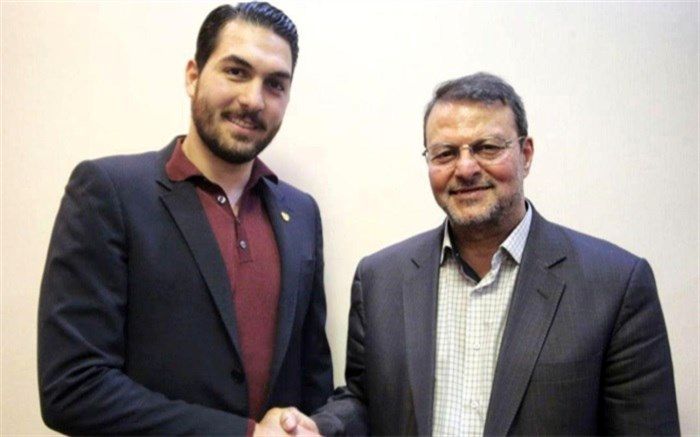 بازگشت علیرضا حقیقی به ایران