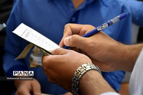 انتخابات شورای دانش‌آموزی در دبیرستان شهید صدوقی