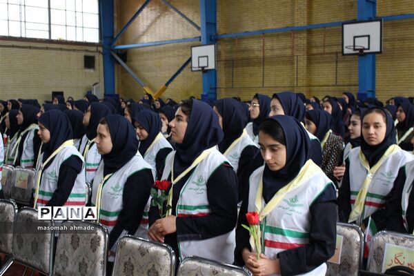 آیین متمرکز استانی انتخابات شوراهای دانش‌آموزی مدارس استان البرز