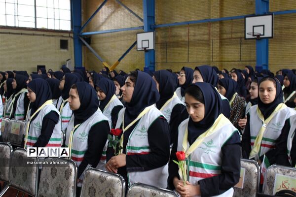 آیین متمرکز استانی انتخابات شوراهای دانش‌آموزی مدارس استان البرز