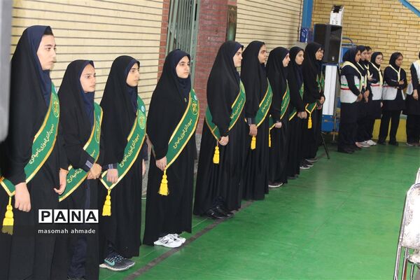 آیین متمرکز استانی انتخابات شوراهای دانش‌آموزی مدارس استان البرز