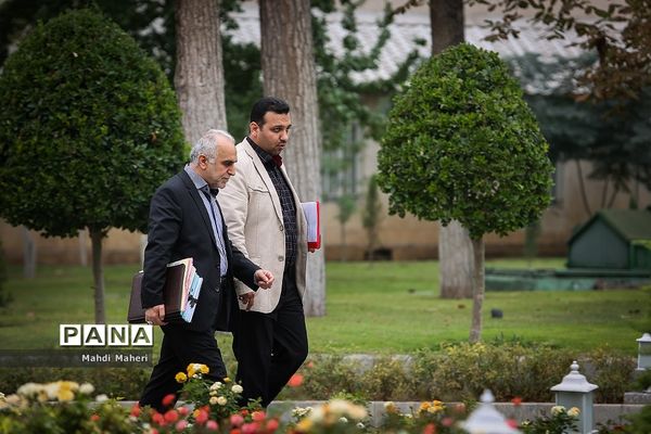 حاشیه جلسه هیات دولت