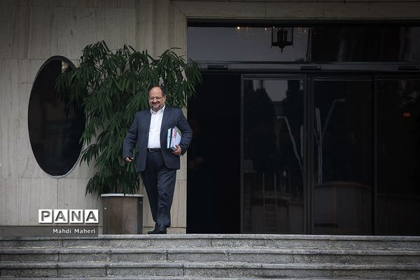 حاشیه جلسه هیات دولت