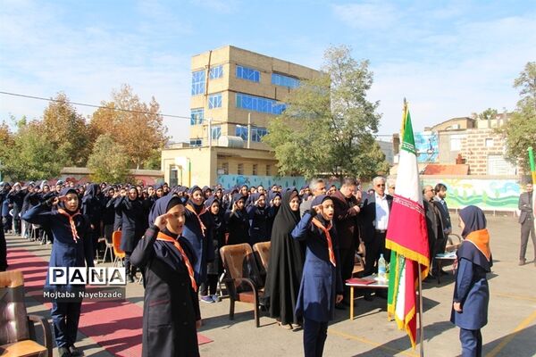 انتخابات شوراهای دانش آموزی در منطقه تبادکان مشهد