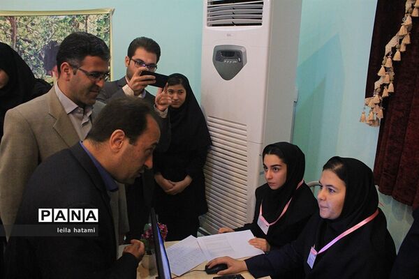 برگزاری بیست و دومین دوره انتخابات شوراهای دانش‌آموزی