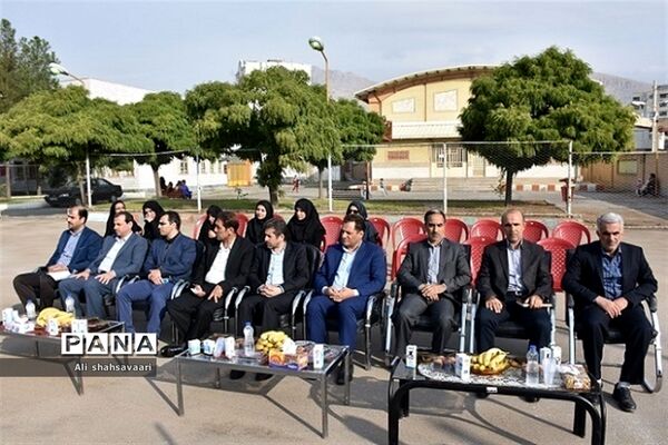 آیین بهره‌برداری از زمین‌های چمن مصنوعی