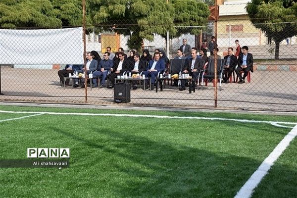 آیین بهره‌برداری از زمین‌های چمن مصنوعی