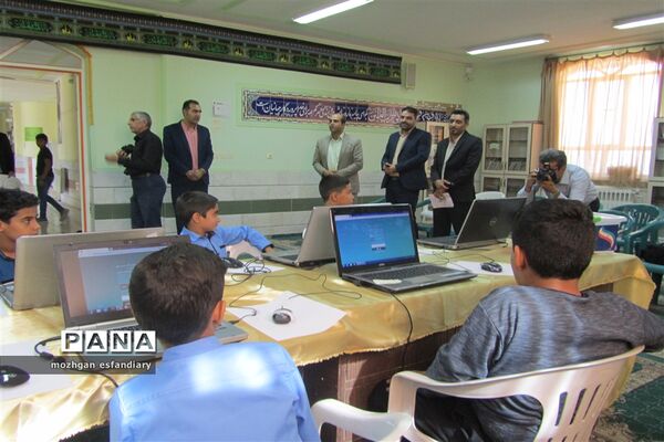 برگزاری انتخابات الکترونیکی شورای دانش‌آموزی در مدارس نی ریز
