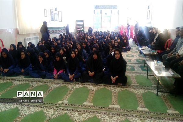 مراسم بزرگداشت بیستمین سالگرد مرحومه فخرالزمان قریب