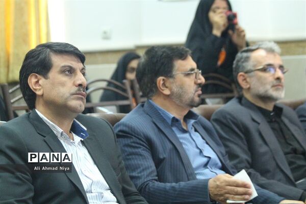 بازدید مسئولان سازمان دانش‌آموزی از استان قم