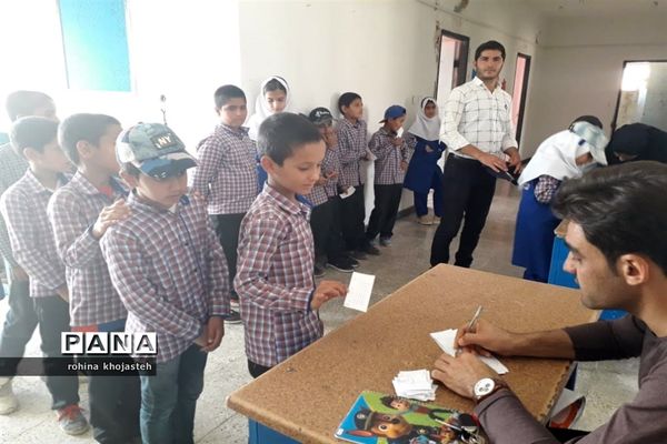 برگزاری انتخابات شورای دانش‌آموزی در مدارس شهرستان خنج