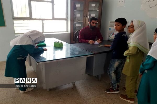 برگزاری انتخابات شورای دانش‌آموزی در مدارس شهرستان خنج