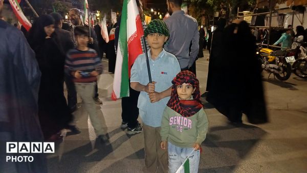 ندای وحدت و ولایت در ۸۲ شب بیعت با رهبری