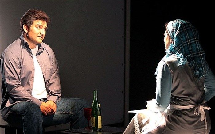 نمایش «خانه»در سالن فمیلی تئاتر( Family teatre) آمریکا