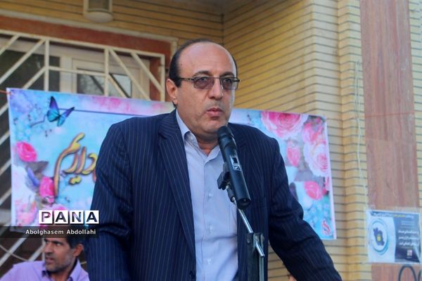 بزرگداشت پدافند غیر عامل در دبیرستان پسرانه مصلحیان شهرستان بوشهر