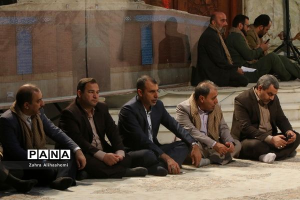 آیین افتتاحیه سراسری راهیان نوردانش آموزی کشوری در حرم مطهر امام(ره)